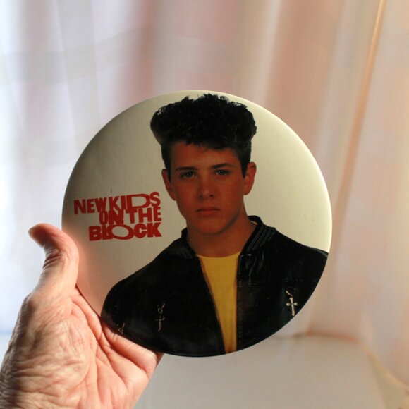Vintage 90s New Kids on the Block Giant Button - Joe McIntyre - Picture 6 of 6